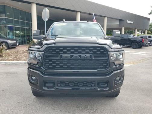 2023 RAM 2500 Big Horn Crew Cab 4x4 6'4' Box
