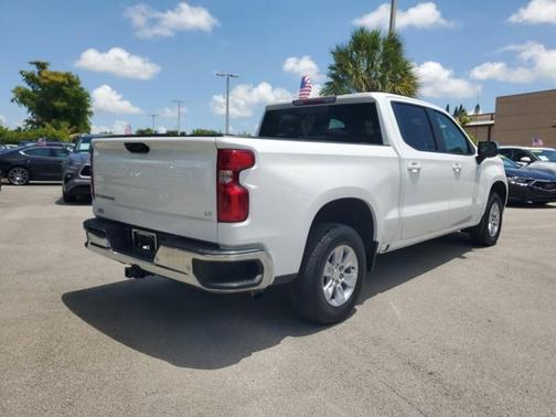 Summit White 2023 Chevrolet Silverado 1500 LT