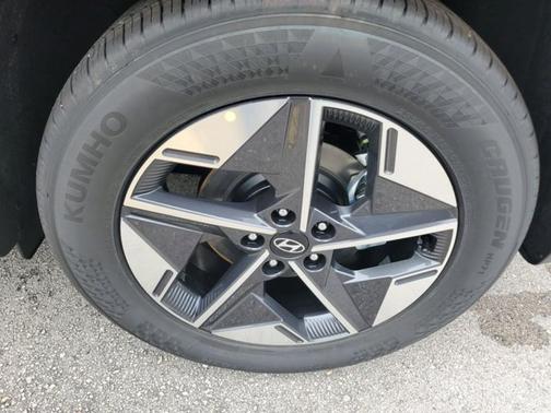 2026 Hyundai TUCSON SEL Convenience
