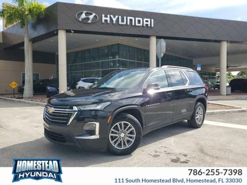 2023 Chevrolet Traverse LT Leather