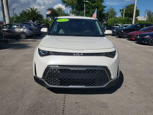 2024 Kia Soul LX