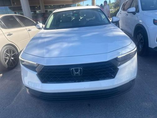 2025 Honda Accord LX 1.5T