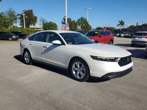 2025 Honda Accord LX 1.5T