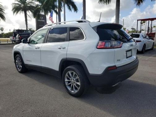 2021 Jeep Cherokee Latitude Lux