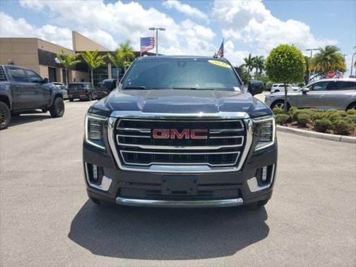2022 GMC Yukon XL SLT