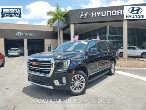 2022 GMC Yukon XL SLT
