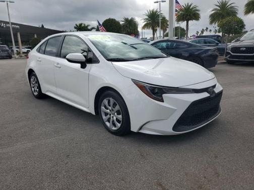 2020 Toyota Corolla LE