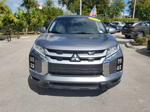 2022 Mitsubishi Outlander Sport SE