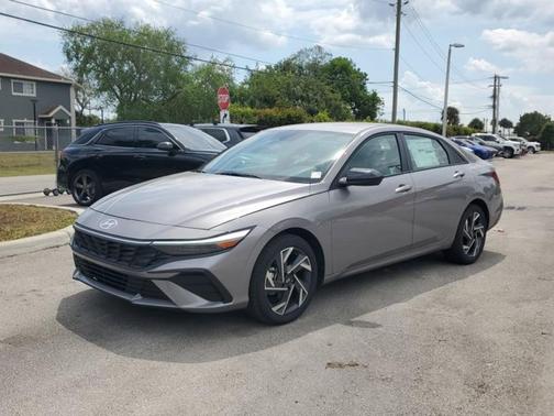 2025 Hyundai ELANTRA Sport