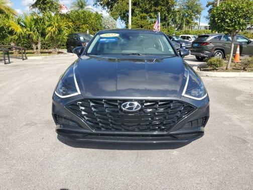 2022 Hyundai SONATA SEL