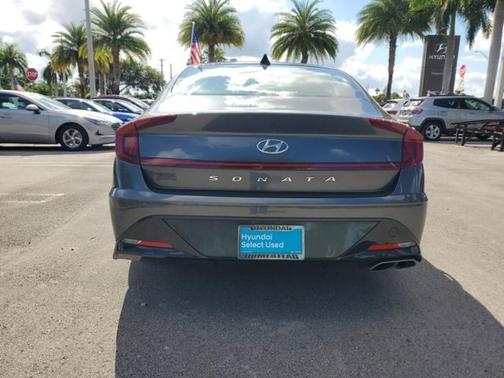 2022 Hyundai SONATA SEL