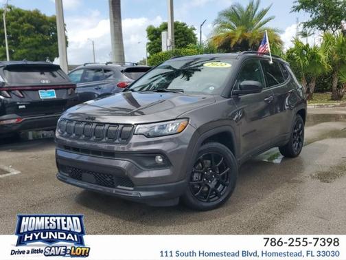 Granite Crystal Metallic Clearcoat 2022 Jeep Compass Latitude