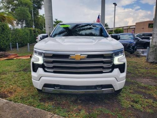 2023 Chevrolet Silverado 1500 High Country