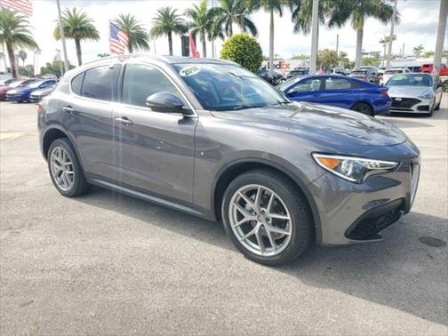 2018 Alfa Romeo Stelvio Ti