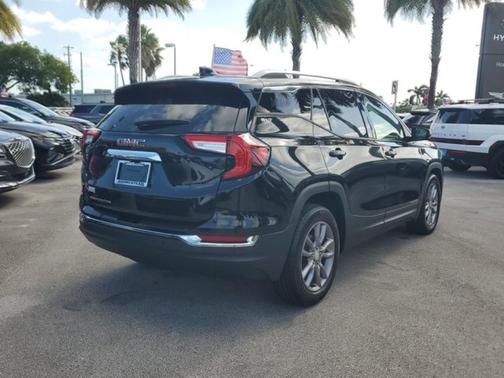 Ebony Twilight Metallic 2022 GMC Terrain SLT