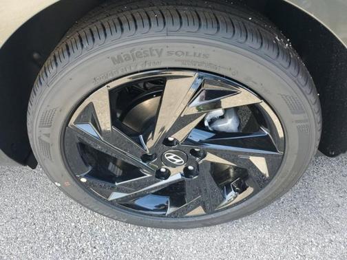 2026 Hyundai ELANTRA Sport