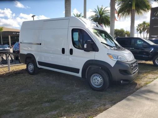 2024 RAM ProMaster 2500 Tradesman