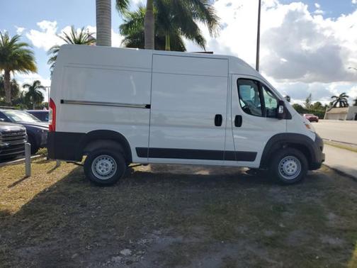 2024 RAM ProMaster 2500 Tradesman