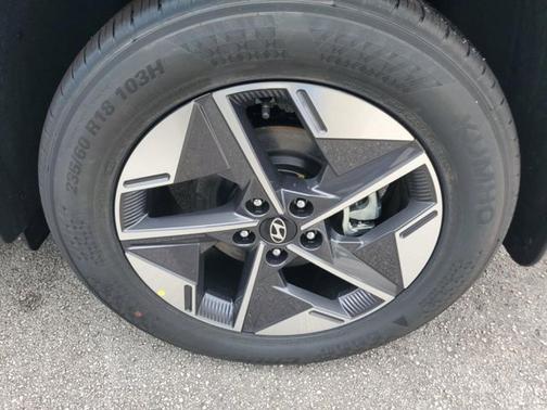 2026 Hyundai TUCSON SEL Convenience
