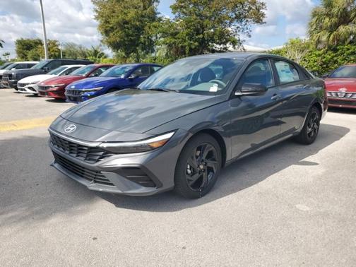 2026 Hyundai ELANTRA Sport