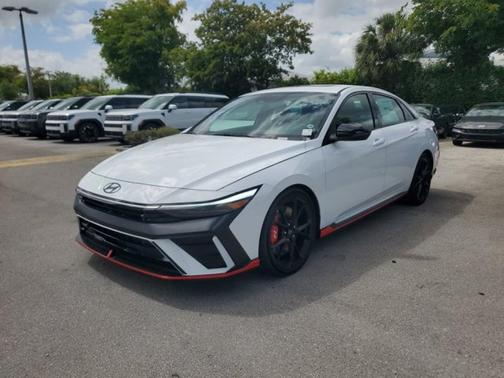 Atlas White 2026 Hyundai ELANTRA N Base