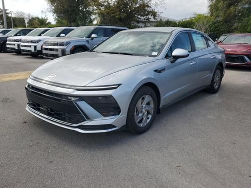 Aero Silver 2026 Hyundai SONATA SE