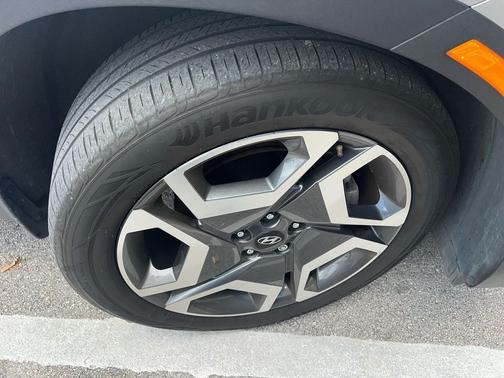 Typhoon Silver 2025 Hyundai PALISADE SEL Premium 8P