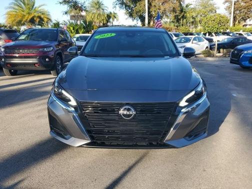 2023 Nissan Altima 2.5 SL