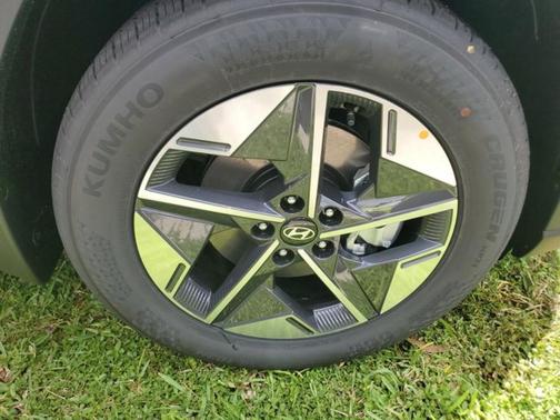 2026 Hyundai TUCSON SEL Convenience