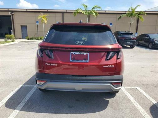 2025 Hyundai TUCSON Hybrid SEL Convenience