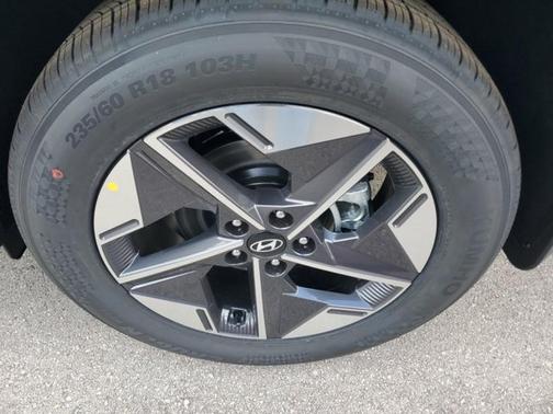 Shimmering Silver 2026 Hyundai TUCSON SEL