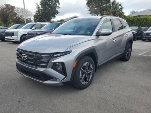 Shimmering Silver 2026 Hyundai TUCSON SEL