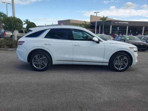 2025 Genesis GV70 2.5T AWD