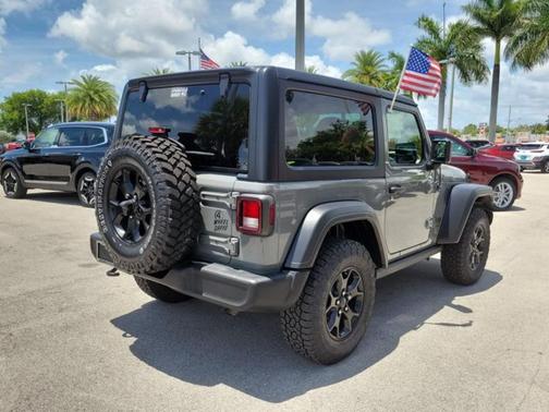 Sting-Gray Clearcoat 2023 Jeep Wrangler Willys