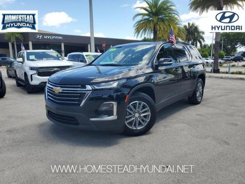 2023 Chevrolet Traverse LT Cloth