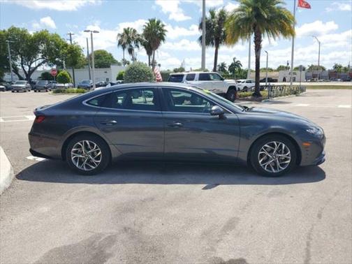 2023 Hyundai SONATA SEL