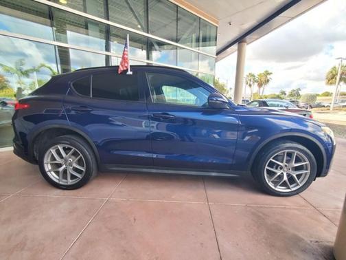 2018 Alfa Romeo Stelvio Ti Sport
