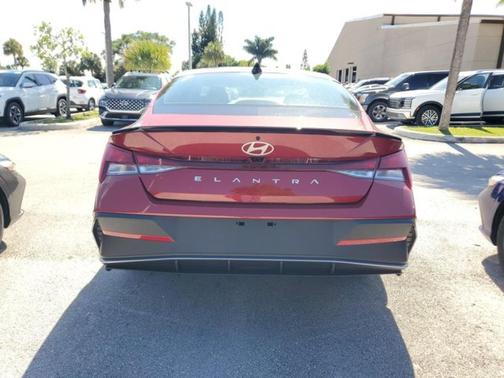 2026 Hyundai ELANTRA Sport