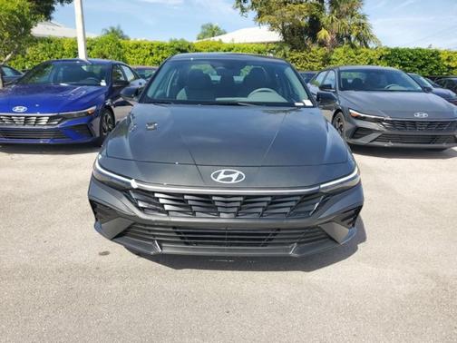 2026 Hyundai ELANTRA Sport