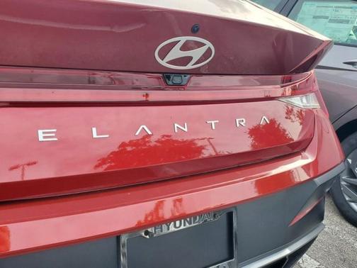 Ultimate Red 2025 Hyundai ELANTRA SEL