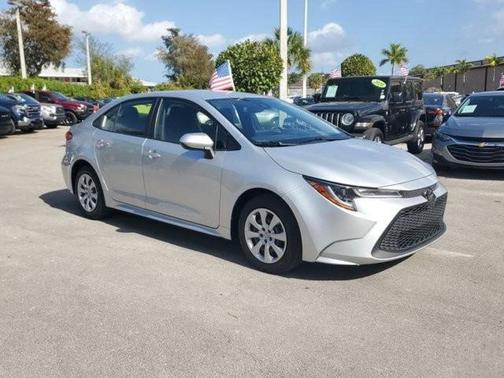 2022 Toyota Corolla LE