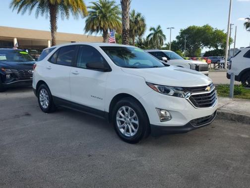 Summit White 2020 Chevrolet Equinox LS