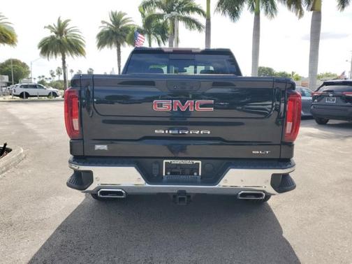 Onyx Black 2021 GMC Sierra 1500 SLT