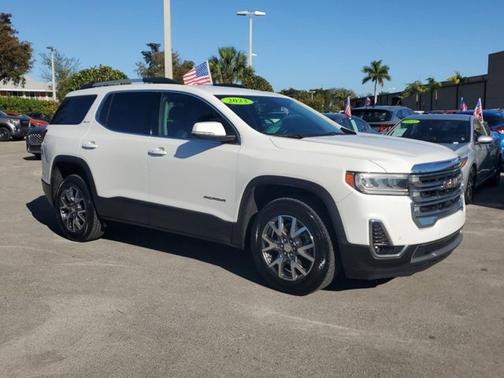 2023 GMC Acadia AWD SLT