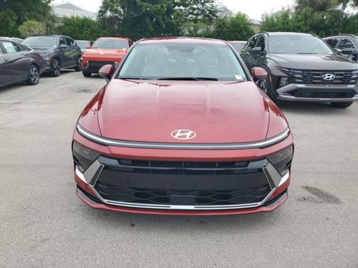2025 Hyundai SONATA Hybrid SE