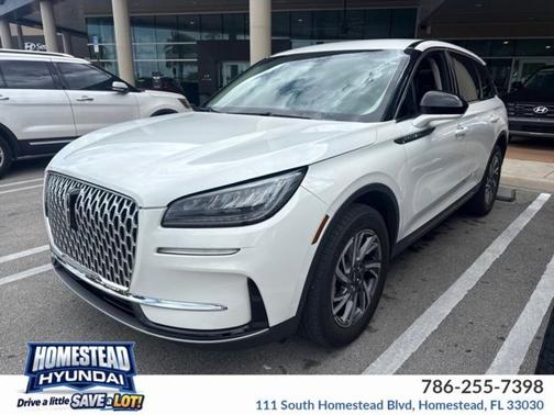 Pristine White Metallic Tri-Coat 2023 Lincoln Corsair Standard