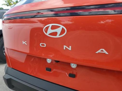 2025 Hyundai KONA SEL Convenience
