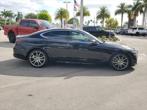 2022 Genesis G70 2.0T RWD
