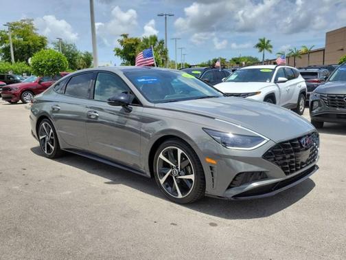Hampton Gray 2023 Hyundai SONATA SEL Plus