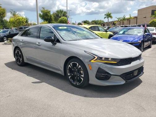 2022 Kia K5 GT-Line
